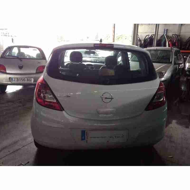 opel corsa d del año 2010