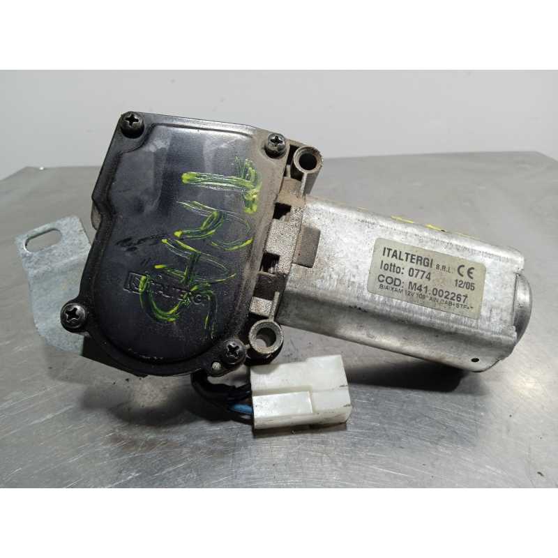 MOTOR LIMPIA TRASERO M41002267 
