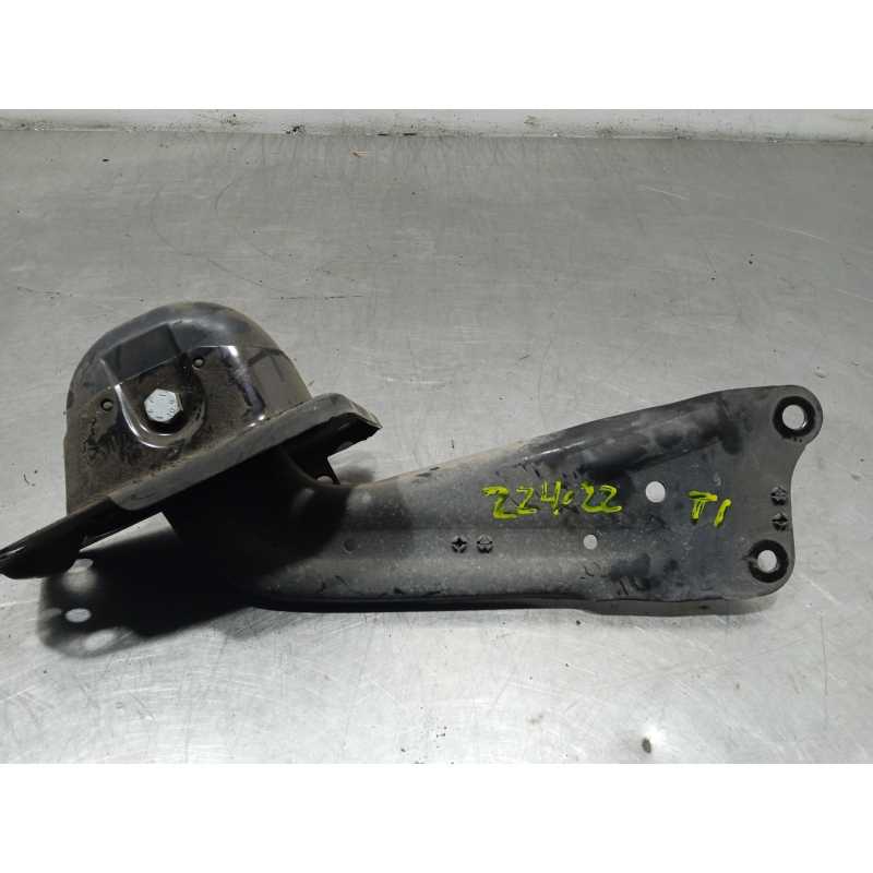 BRAZO SUSPENSION SUPERIOR TRASERO IZQUIERDO 5Q0505225 