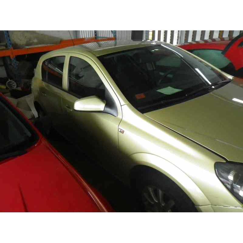 opel astra h berlina del año 2005