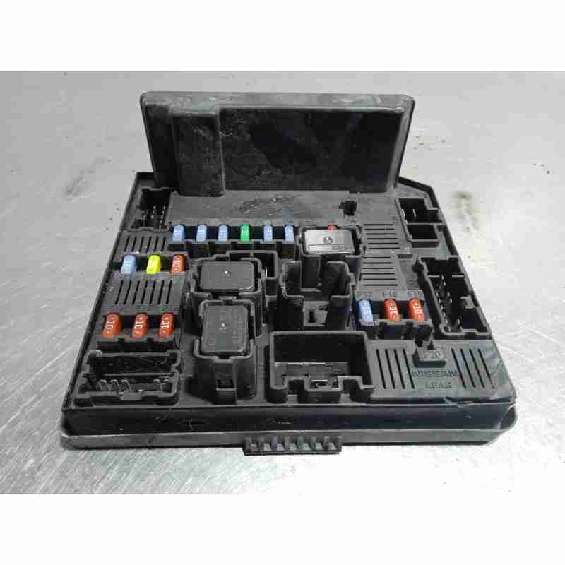 CAJA RELES / FUSIBLES 284B7JD00B 