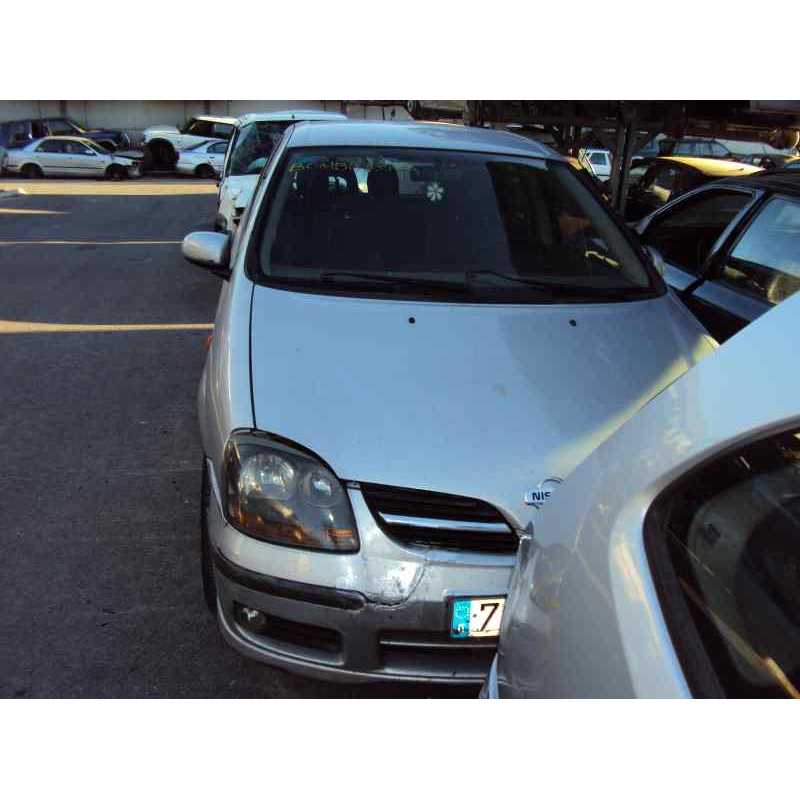 nissan almera tino (v10m) del año 2001