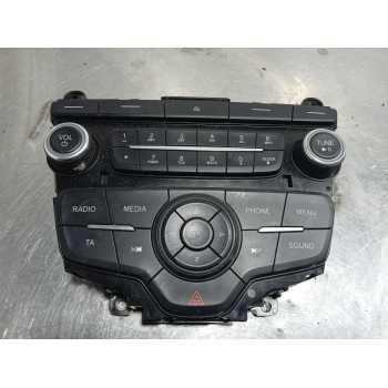 SISTEMA AUDIO / RADIO CD F1ET18K811BC 