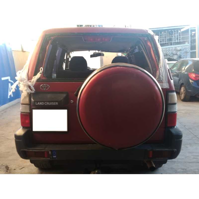 toyota land cruiser (j9) del año 2000
