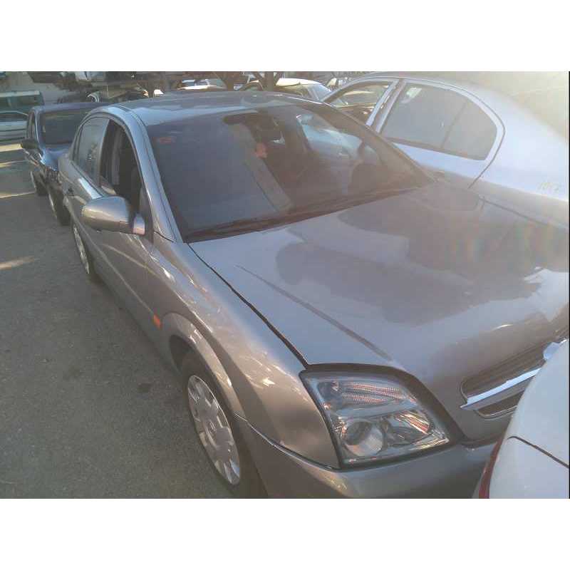 opel vectra c berlina del año 2003