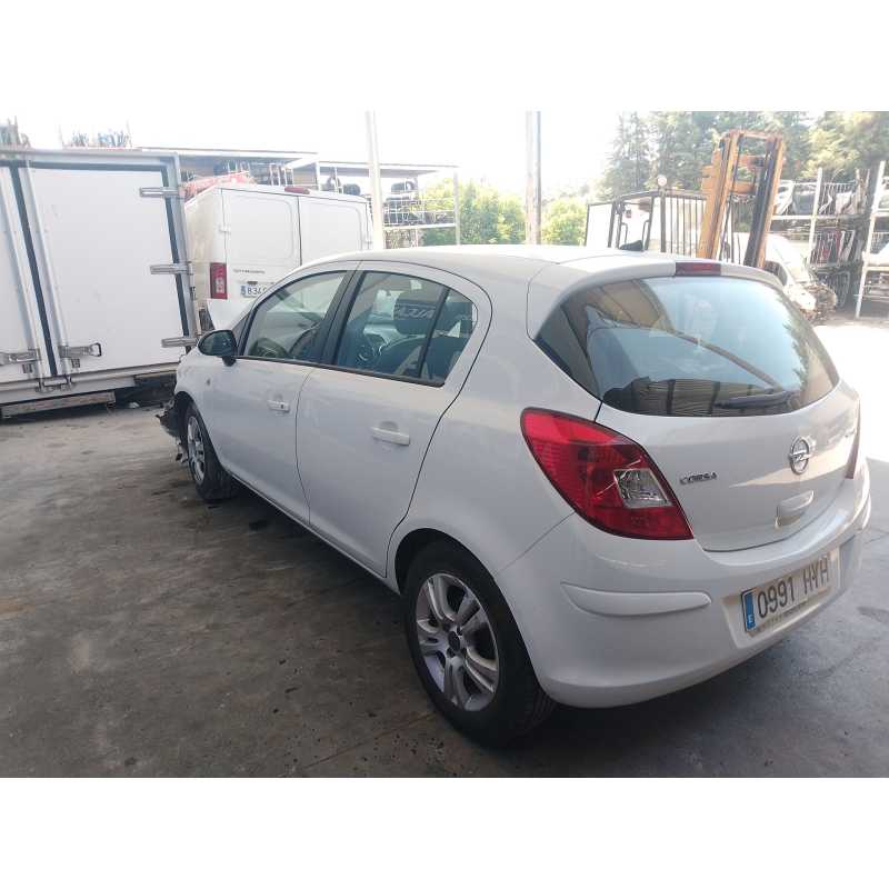opel corsa d (s07) del año 2014