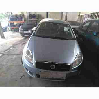 FIAT LINEA (110) de desguace