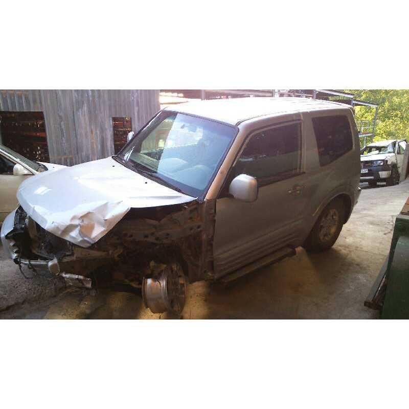 mitsubishi montero (v60/v70) del año 2002