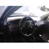 ford focus berlina (cak) del año 2000