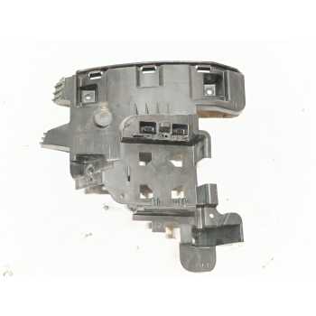 SOPORTE PARAGOLPES TRASERO DERECHO 31323838 