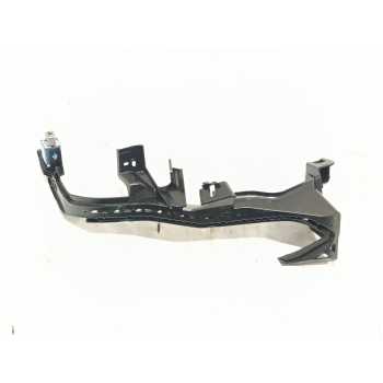 SOPORTE PARAGOLPES DELANTERO 57707FL010 