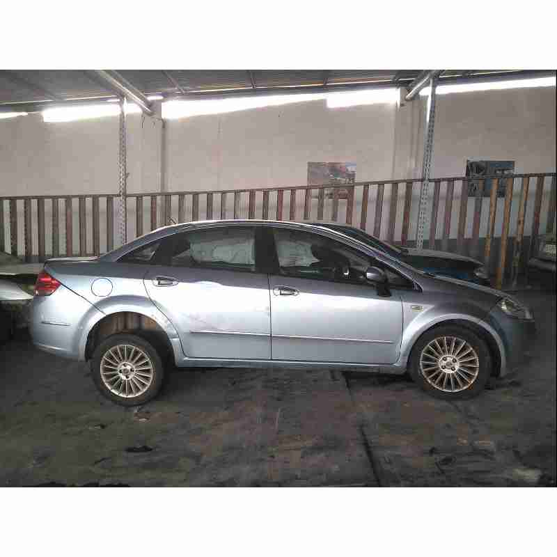 fiat linea (110) del año 2009