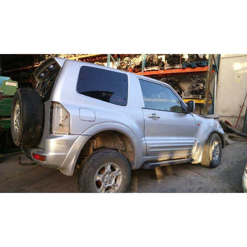 mitsubishi montero (v60/v70) del año 2002