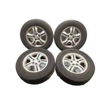 JUEGO LLANTAS 529101F200 235/60 R16 104H 4018