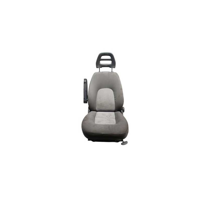 ASIENTO DELANTERO IZQUIERDO 