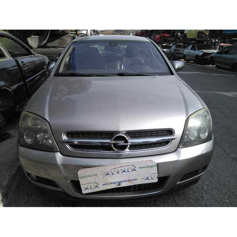 opel vectra c berlina del año 2004