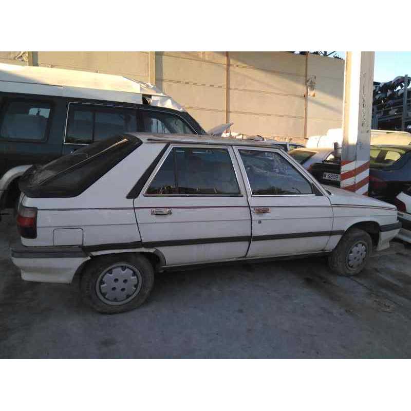 renault r-11 del año 1987
