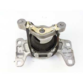 SOPORTE MOTOR IZQUIERDO 