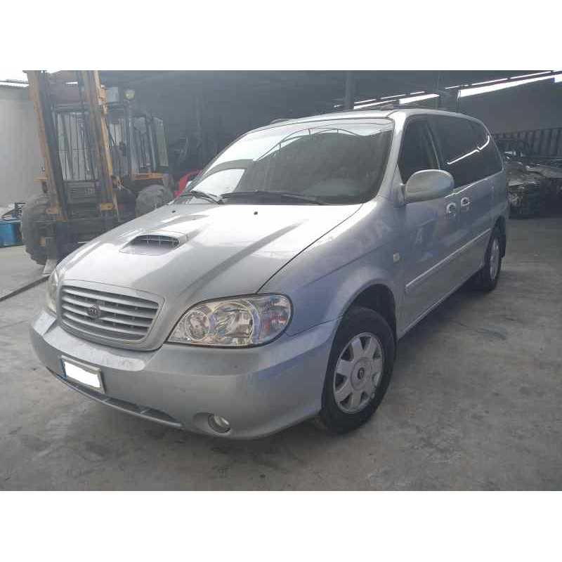 kia carnival ii del año 2002