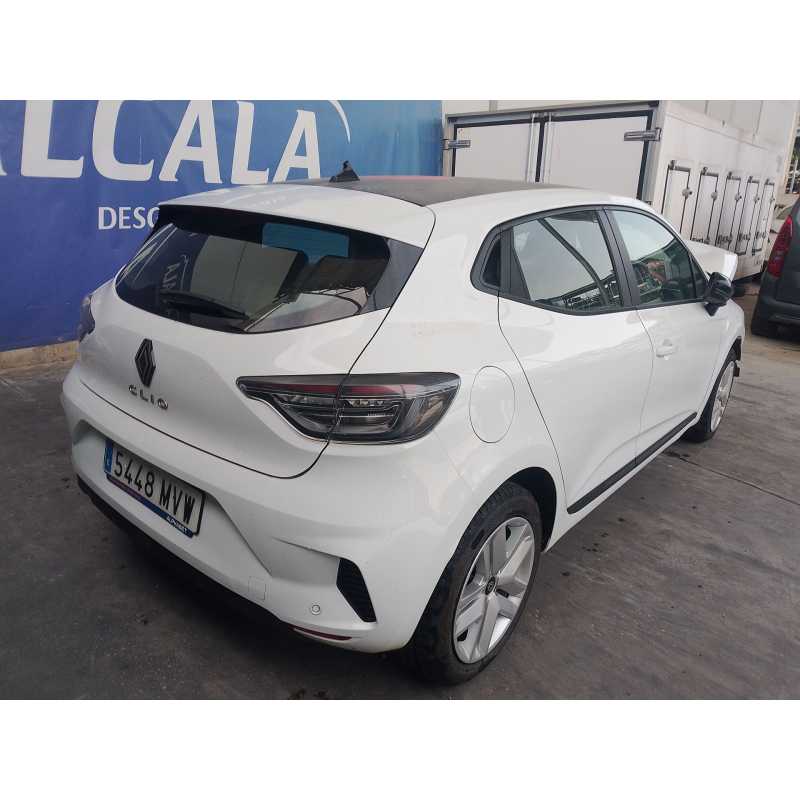 renault clio v (b7_) del año 2024