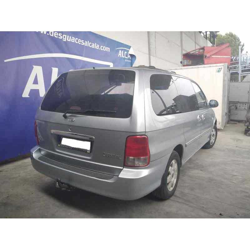 kia carnival ii del año 2002