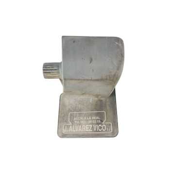 PUNTERA PARAGOLPES TRASERA DERECHA 95592805YE 