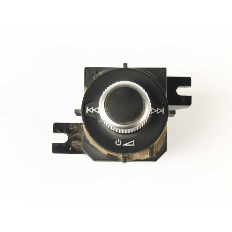 MANDO RADIO 81B919616A 