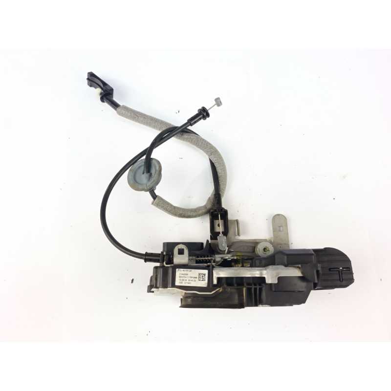 CERRADURA PUERTA DELANTERA DERECHA 31440390 