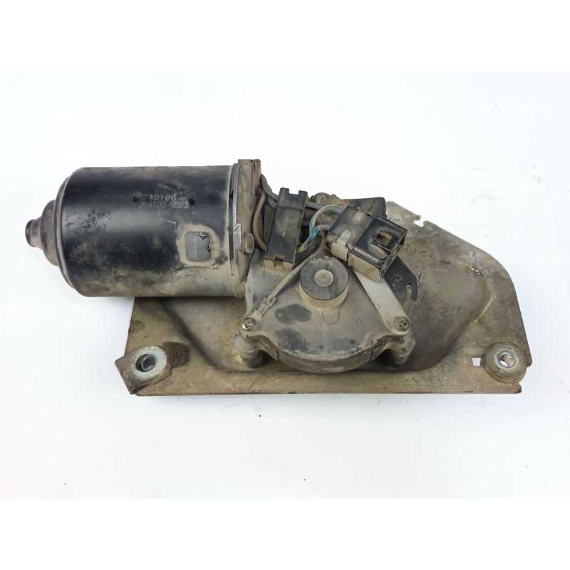 MOTOR LIMPIA DELANTERO MB249196 