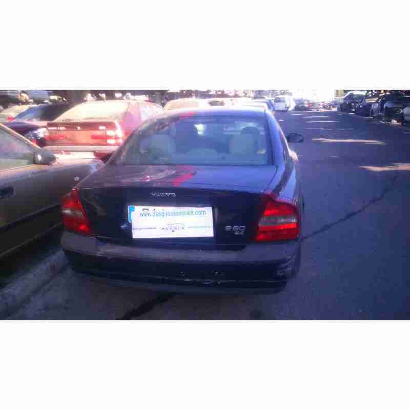 volvo s80 berlina del año 2001
