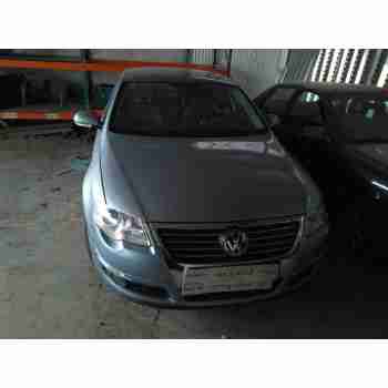 VOLKSWAGEN PASSAT BERLINA (3C2)