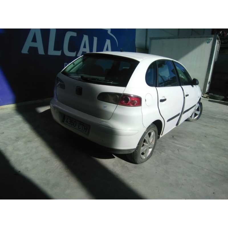 seat ibiza (6l1) del año 2004