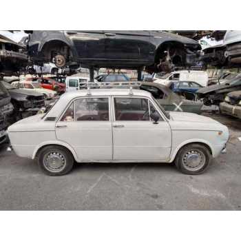 SEAT 850 de desguace