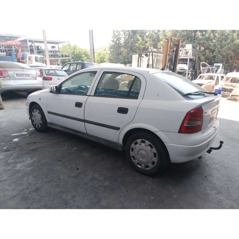 opel astra g hatchback (t98) del año 2002