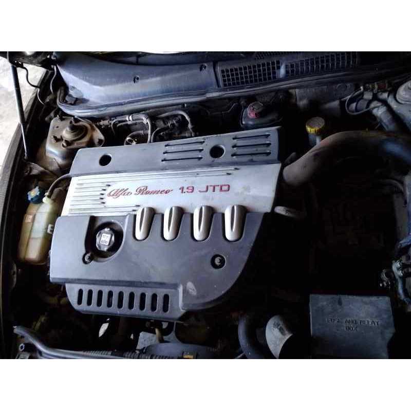 alfa romeo 147 (190) del año 2001