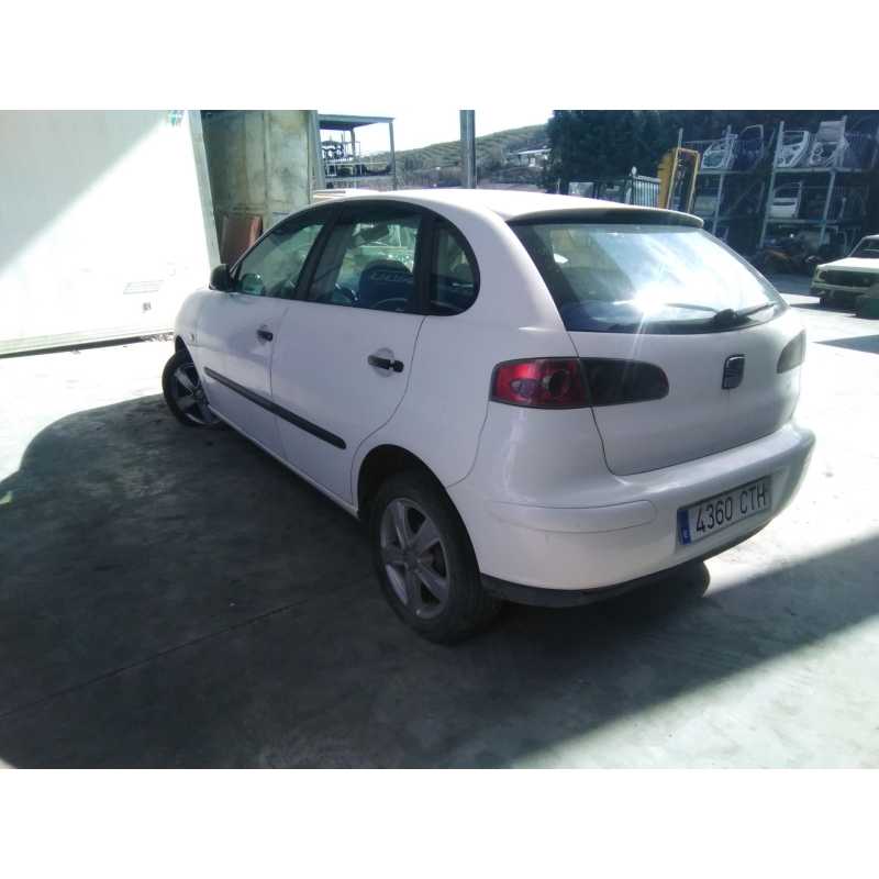 seat ibiza (6l1) del año 2004