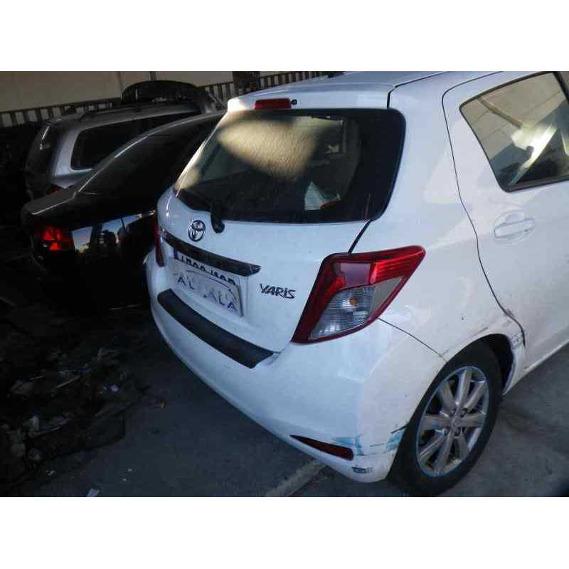 toyota yaris del año 2013
