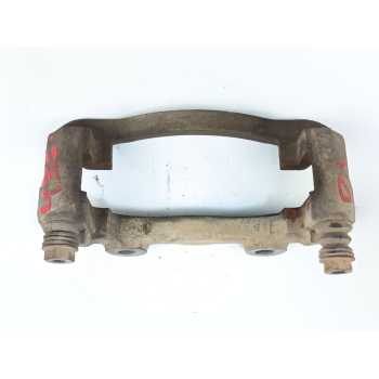 SOPORTE PINZA DELANTERO IZQUIERDO 