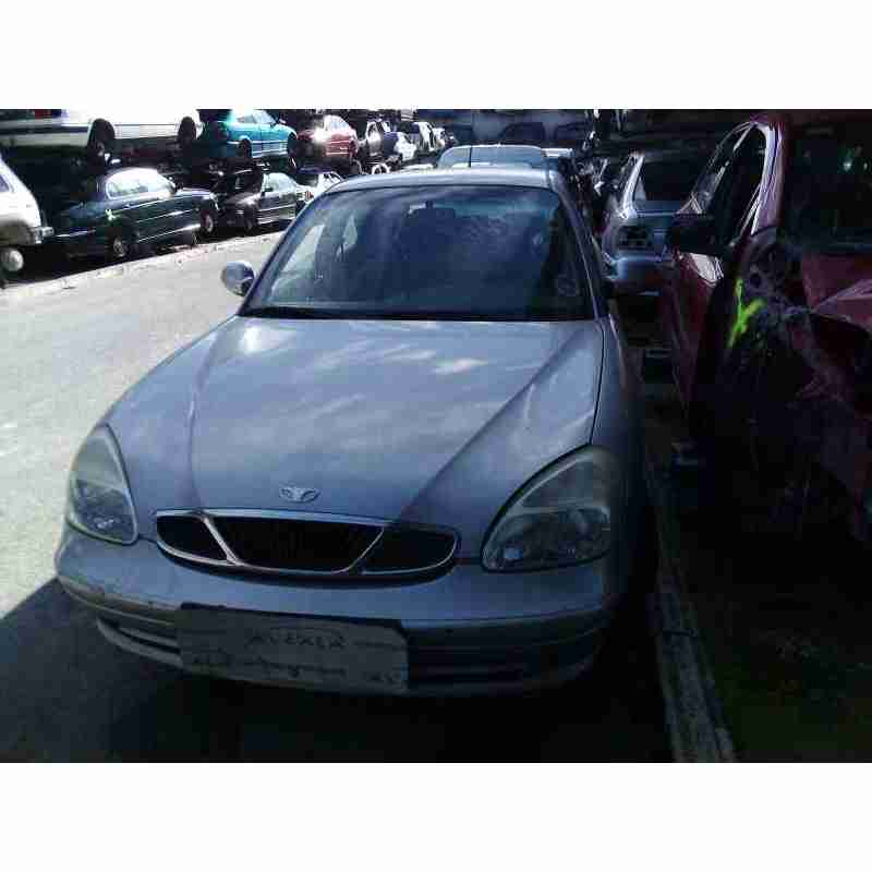 daewoo nubira berlina del año 2003