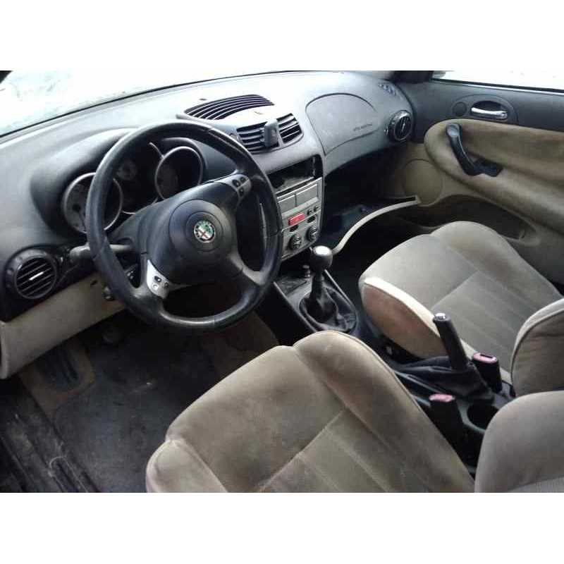 alfa romeo 147 (190) del año 2004