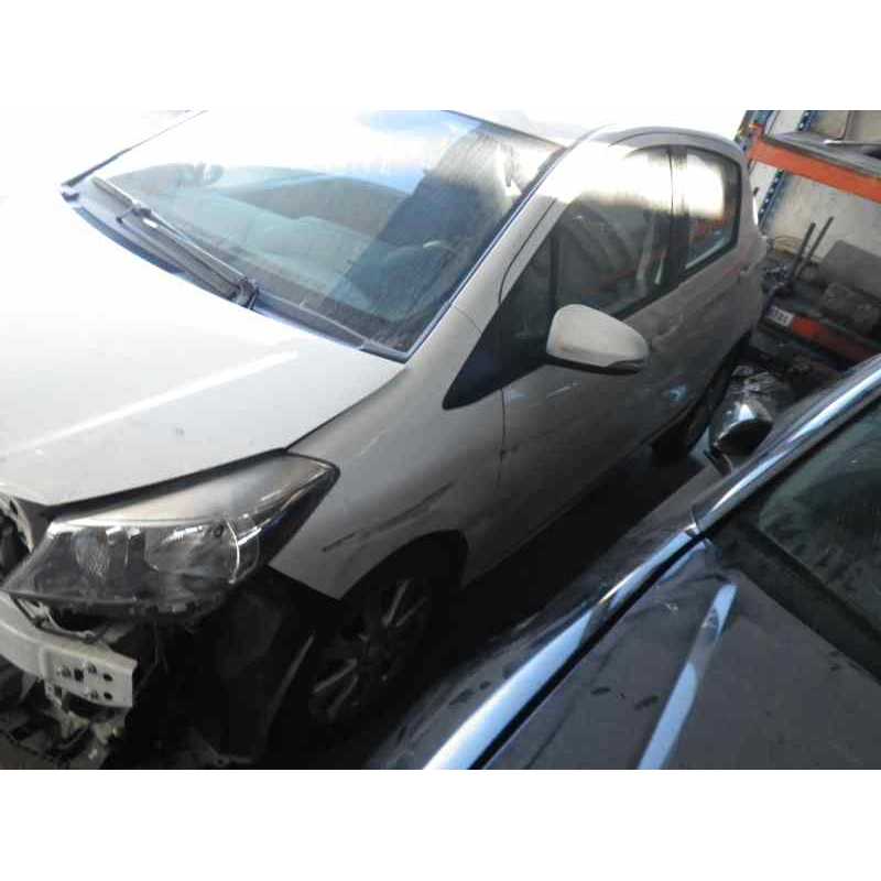 toyota yaris del año 2013