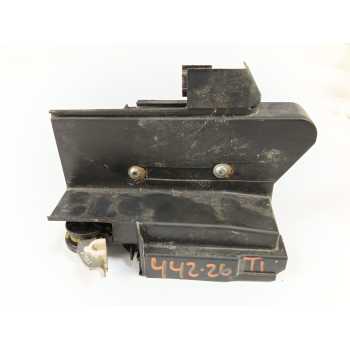 CERRADURA PUERTA TRASERA IZQUIERDA 825033361R 
