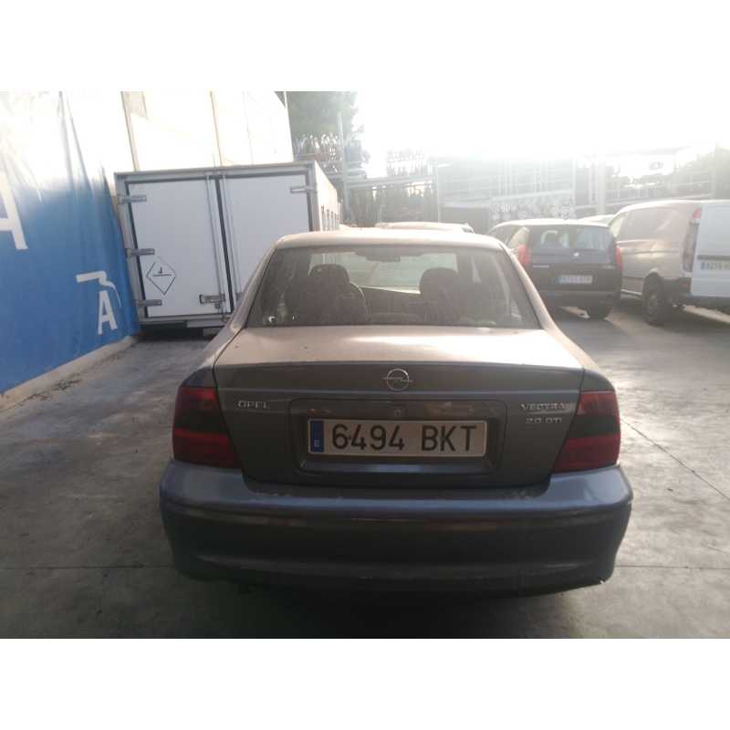 opel vectra b (j96) del año 2001