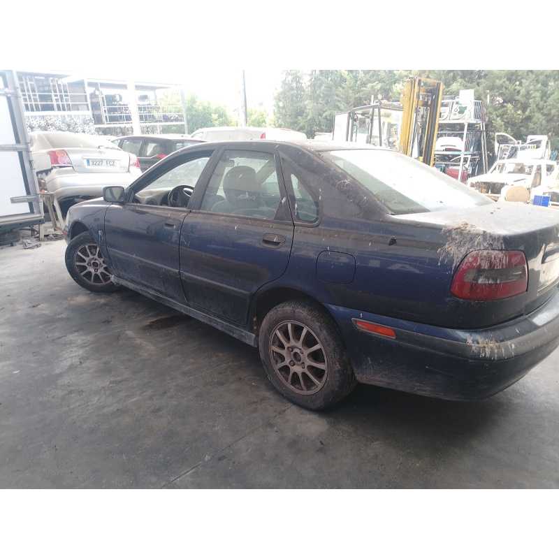 volvo s40 i (644) del año 2000