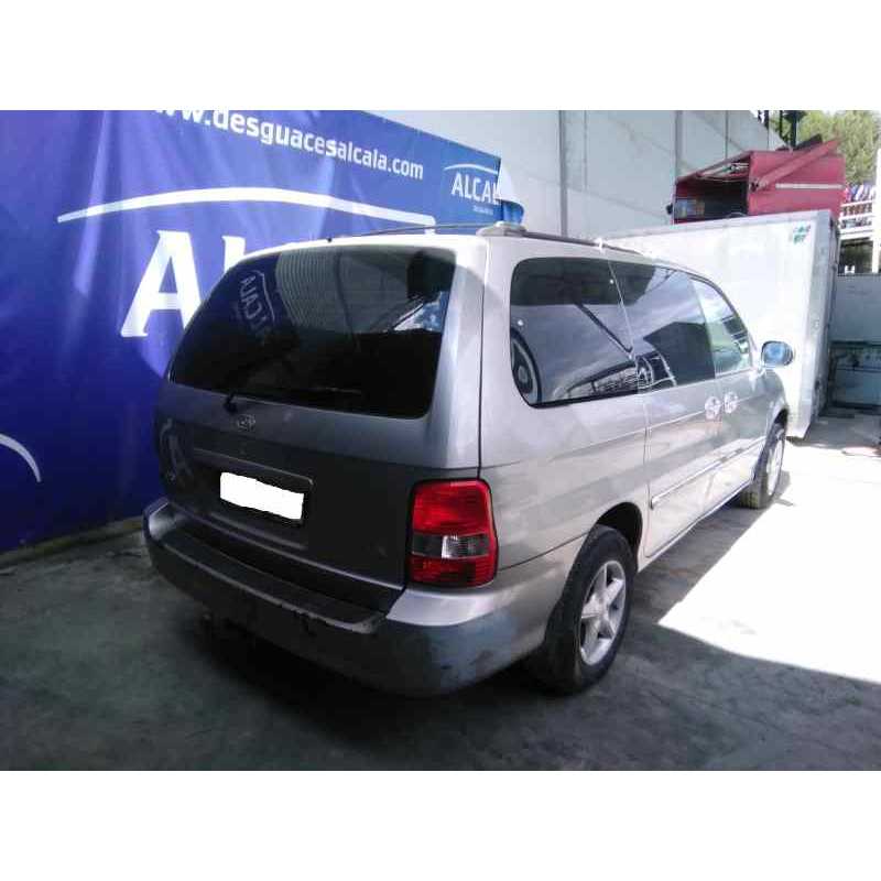 kia carnival ii del año 2004