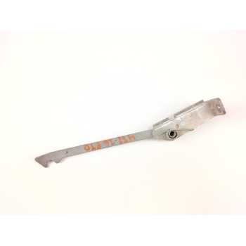 RETENEDOR PUERTA A4157230100 