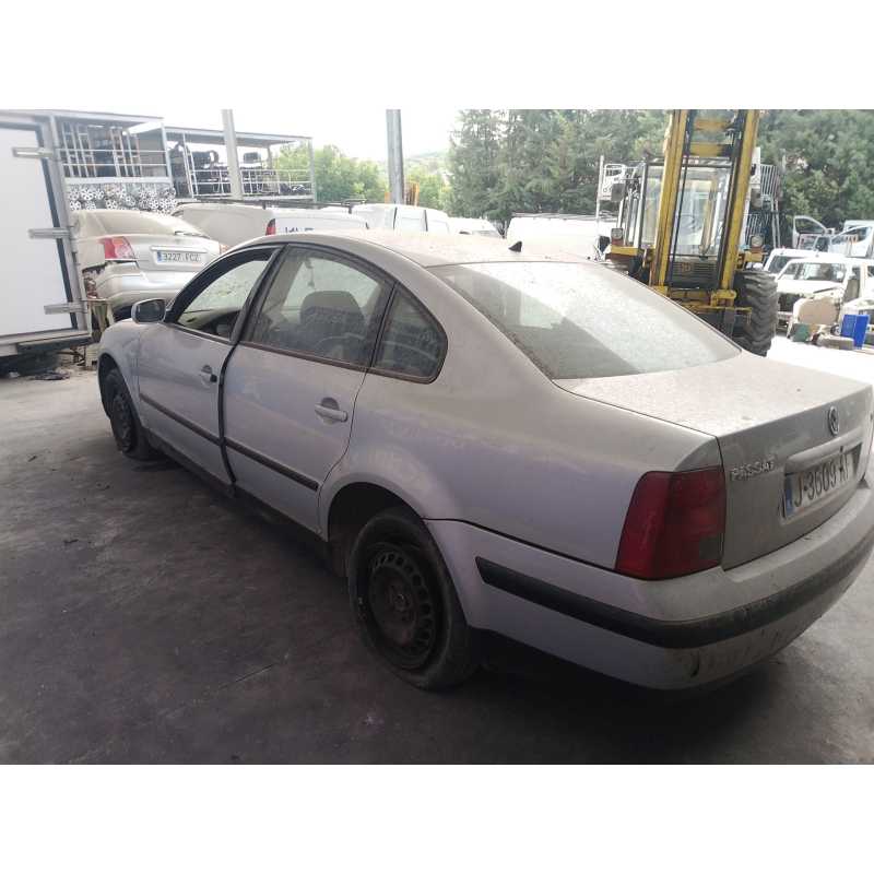 volkswagen passat b5 (3b2) del año 2000