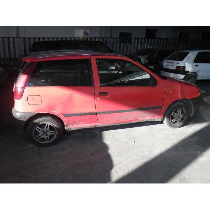 fiat punto berlina (176) del año 1997