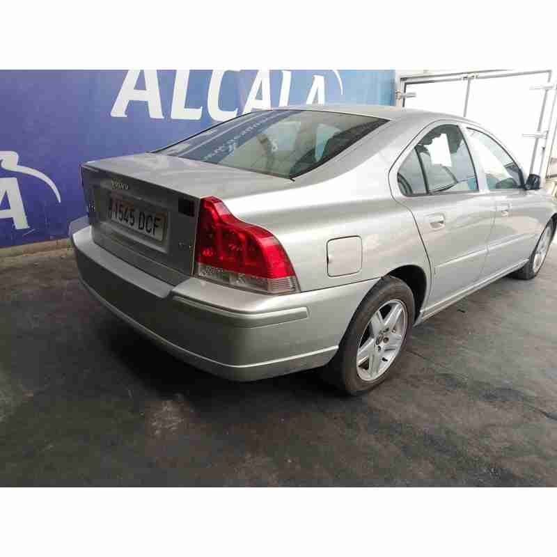 volvo s60 i (384) del año 2004