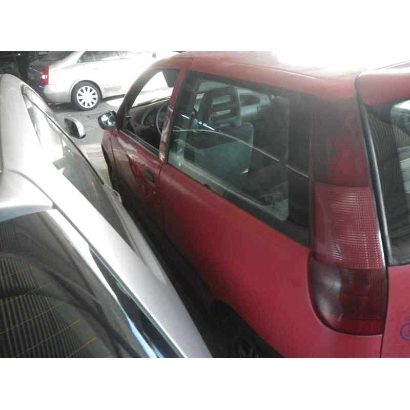 fiat punto berlina (176) del año 1997